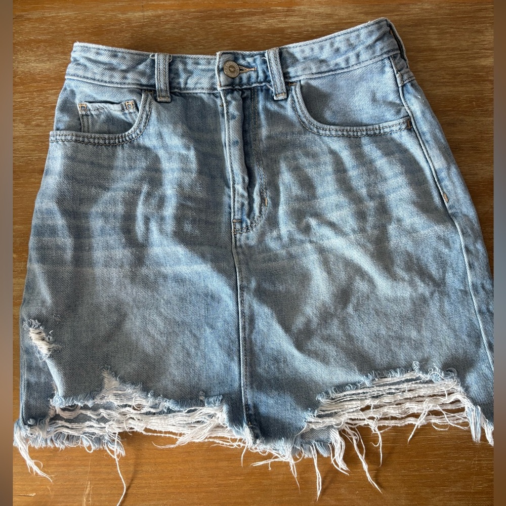 Hollister 100% Cotton Ultra high Rise Distressed Denim Skirt size 3